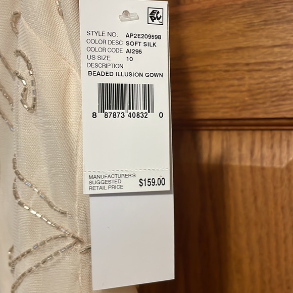 Papell Studios size 10 gown - Picture 3 of 6